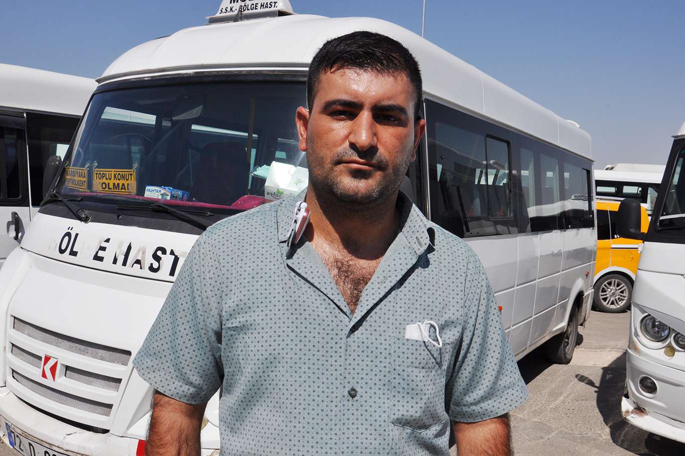 Hırsızların silahla tehdit ettiği minibüs şoförleri kontak kapattı